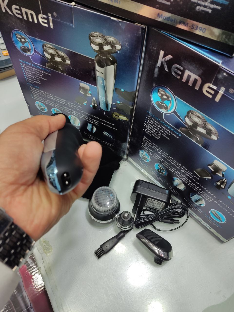 ریش تراش حرفەای دیجیتالی کیمی اصل  مدل: KM_5390